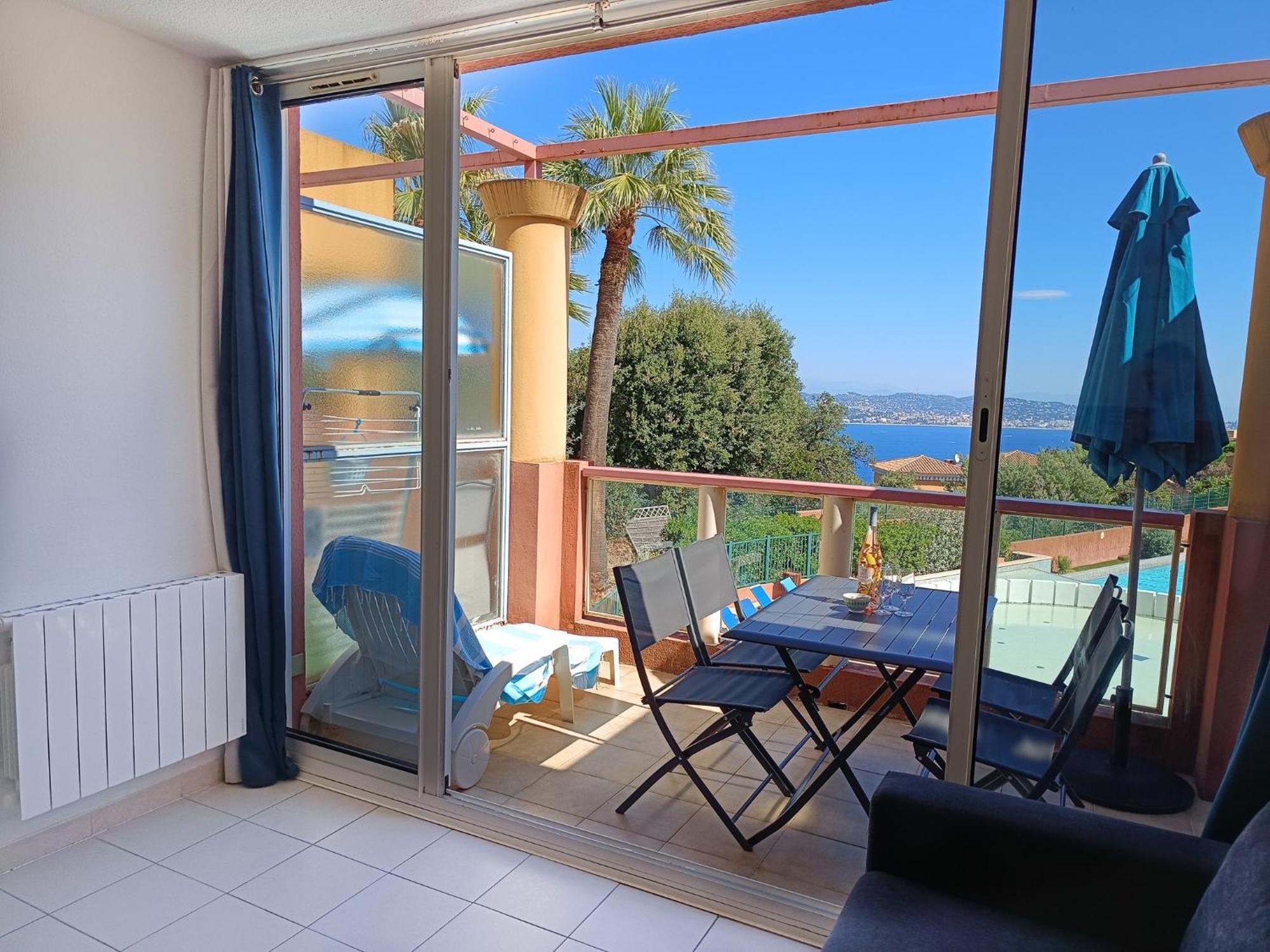 Magnifique Vue Mer Et Piscine - Les Cles De L Esterel Théoule-sur-Mer Dış mekan fotoğraf